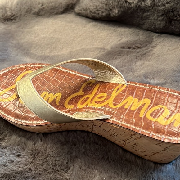 Sam - Picture 3 of 4